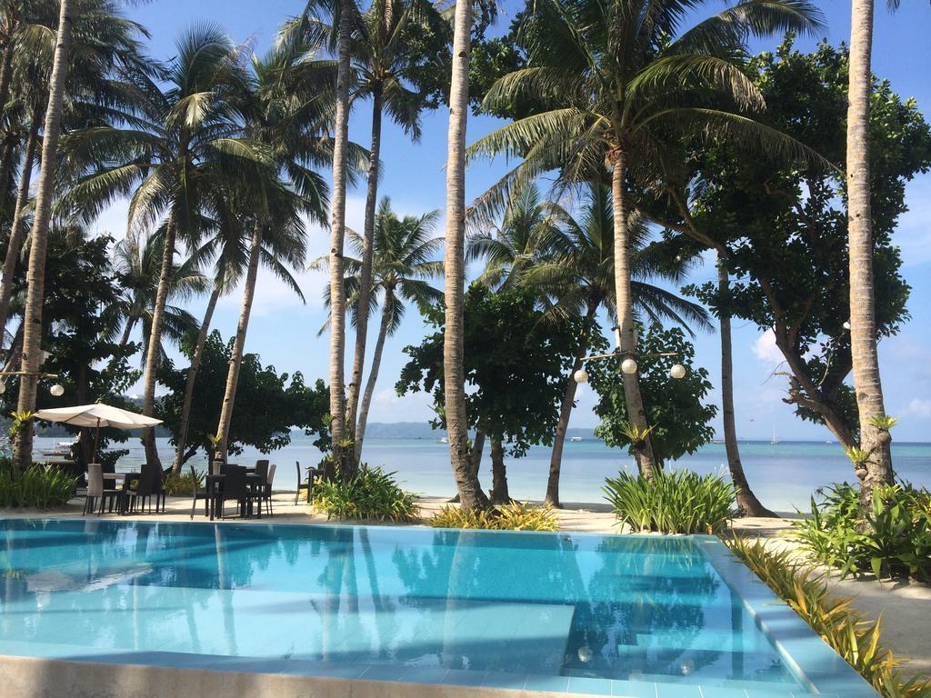 Rieseling Boracay Beach Resort Balabag  エクステリア 写真