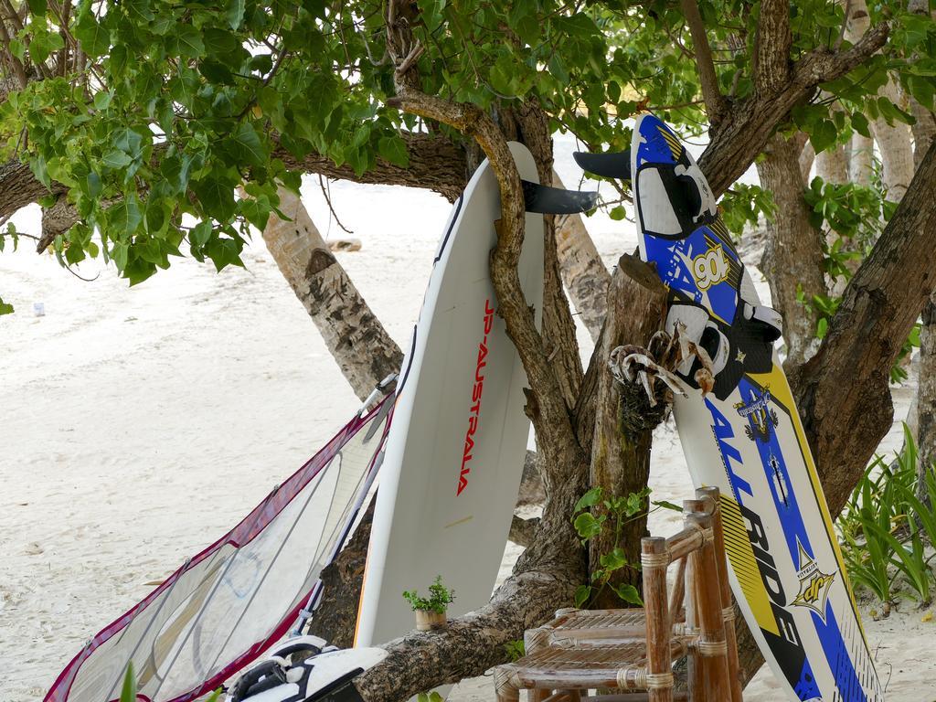 Rieseling Boracay Beach Resort Balabag  エクステリア 写真