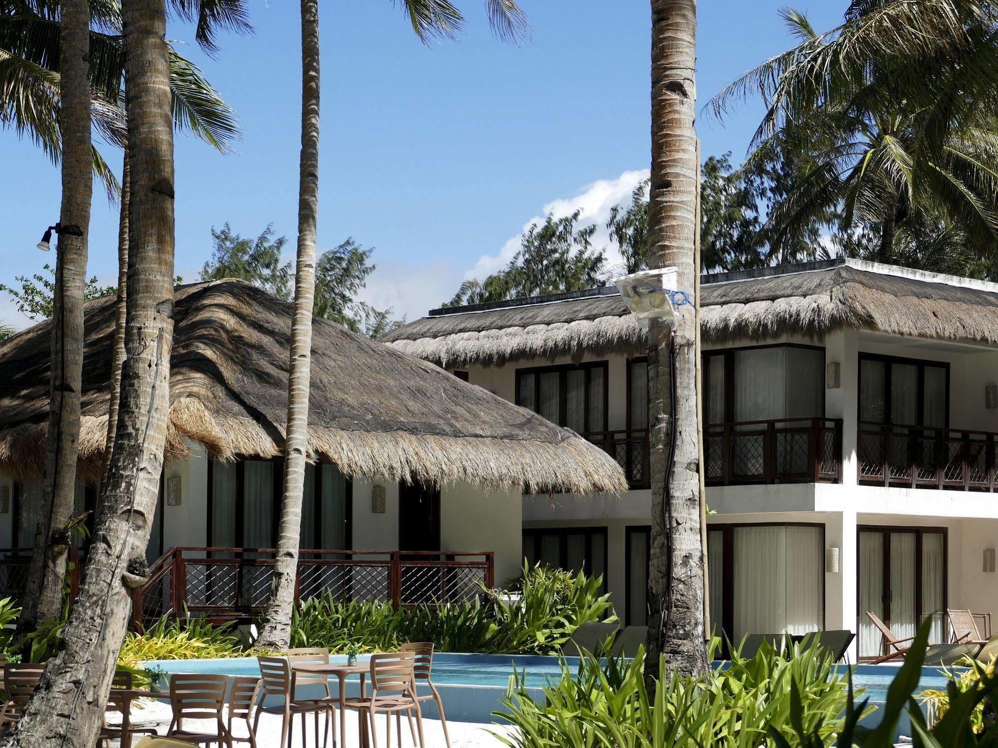 Rieseling Boracay Beach Resort Balabag  エクステリア 写真